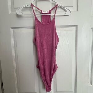 Vestique ribbed bodysuit